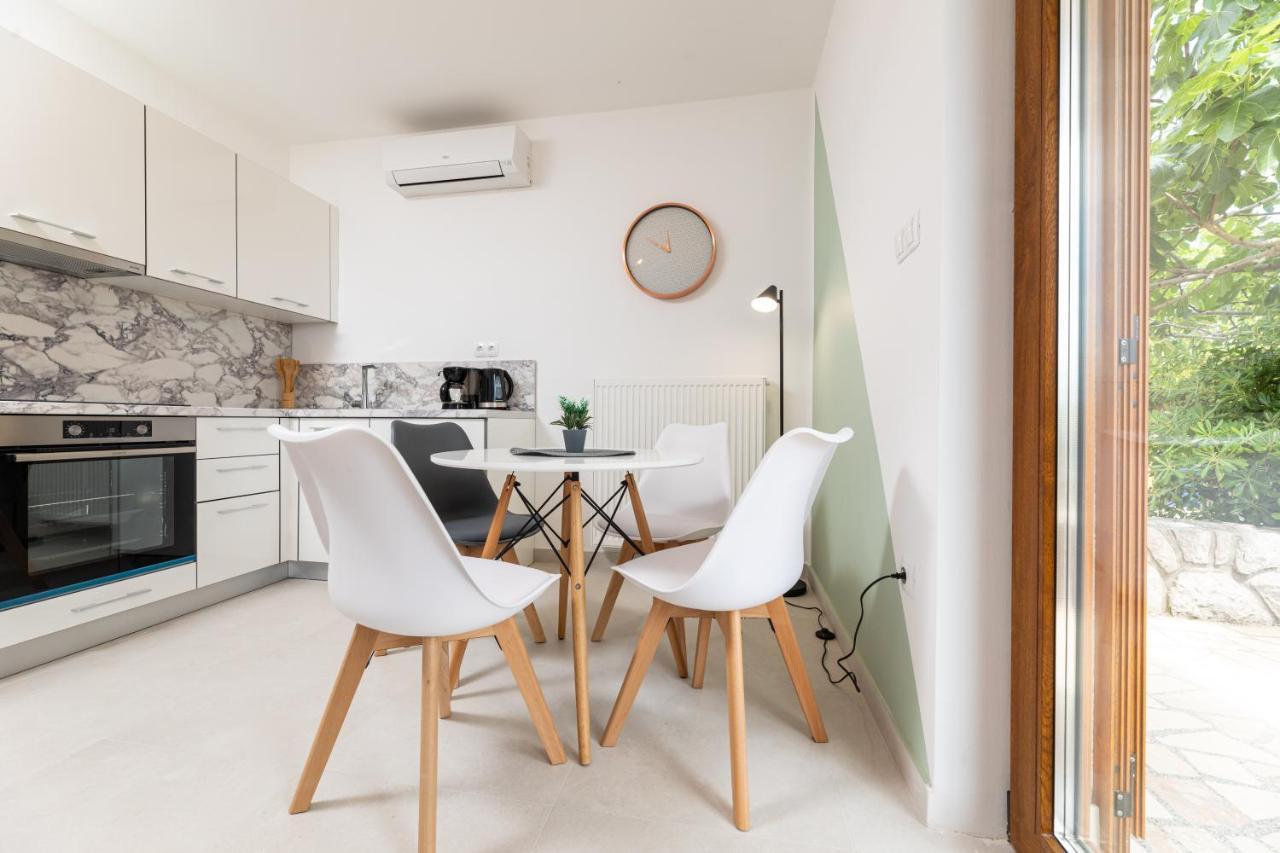 Apartments Vjeko Krk Town Dış mekan fotoğraf
